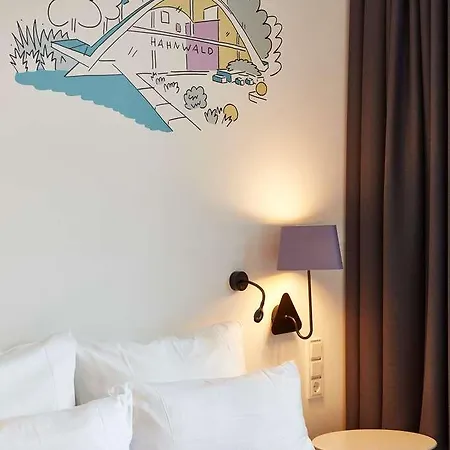 Hotell Im Leskanpark 3*
