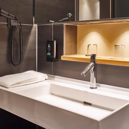 Im Leskanpark 3* Köln