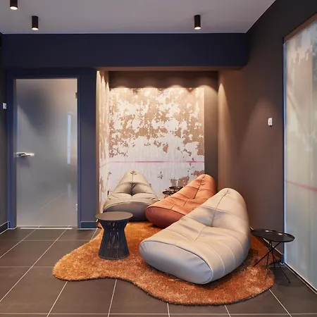 Im Leskanpark 3* Köln