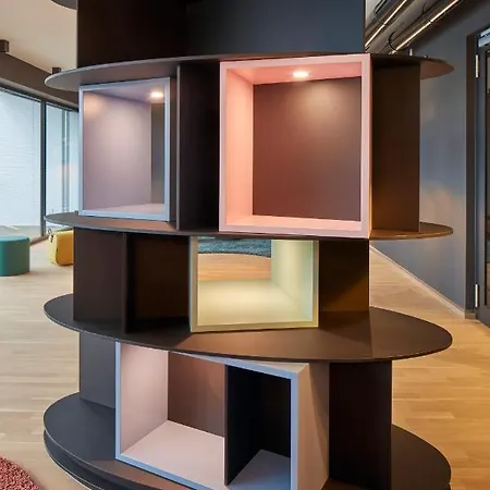 Im Leskanpark Hotel 3*